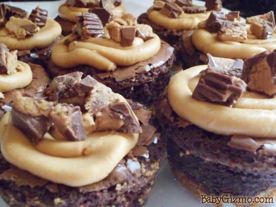 Reeses Peanut Butter Cup Brownie Cupcakes