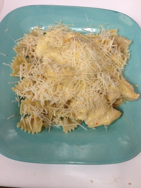 pasta and cheese on green plate