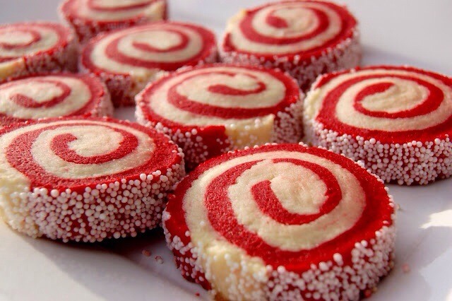 8 Festive Christmas Cookie Recipes - Skinny Not Skinny